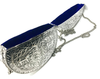 Trend Overseas Party Bridal Handmade Ethnic Brass Metal Silver color Round Shape Antique Hand Carving clutches purse