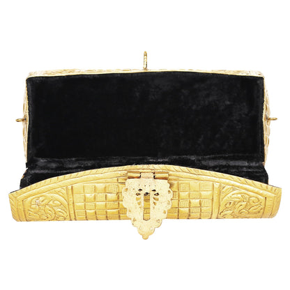 Trend Overseas Women Golden Bridal Metal Clutches Ethnic Handmade Brass Purse Metal Party Bag Antique Hand Carving Purse