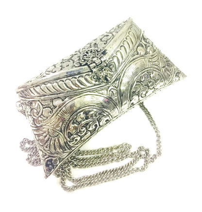 Trend Overseas Silver Vintage Brass antique Ethnic clutch Handmade Women metal clutch Bag Party bag